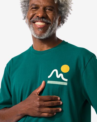 t-shirt homme avec impression dans le dos vert M - 2119521 - HEMA