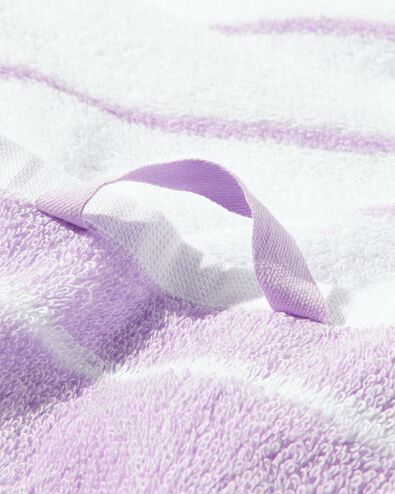 handdoeken zware kwaliteit met streep lila handdoek 70 x 140 - 5254710 - HEMA