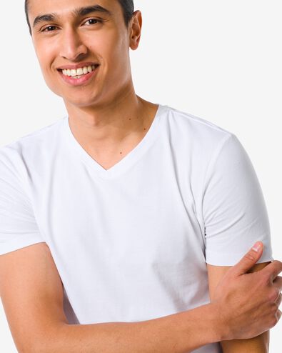 Herren-T-Shirt, Slim Fit, V-Ausschnitt , extralang weiß XL - 34276866 - HEMA