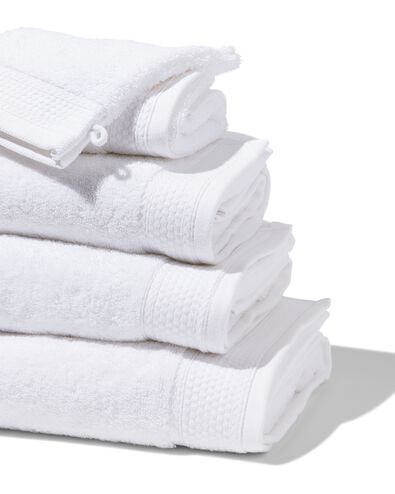 serviette de bain-50x100 cm-hôtel extra épaisse-blanc uni blanc serviette 50 x 100 - 5240067 - HEMA